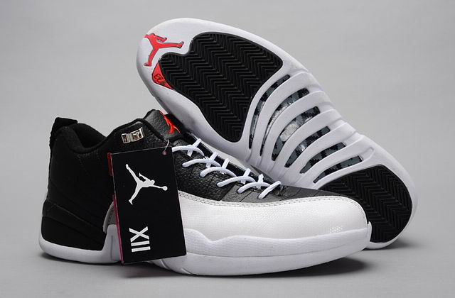 Air Jordan 12 Low Playoff