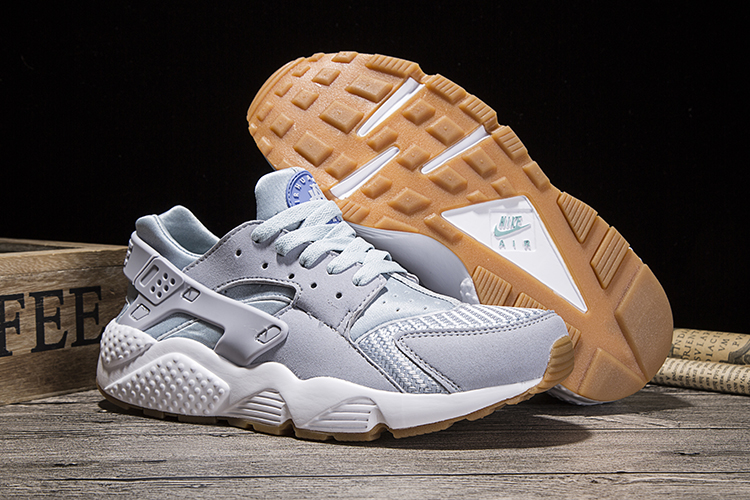 air huarache light yellow