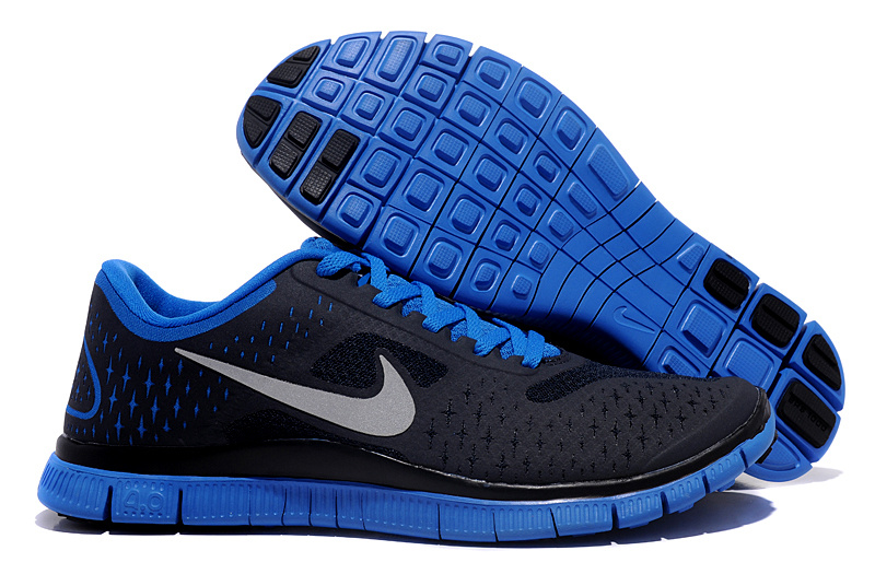 black and blue nike running shoes