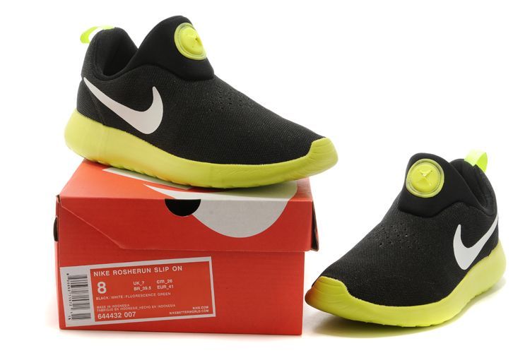 Nike Rosherun Slip On Black Yellow White Swoosh Shoes