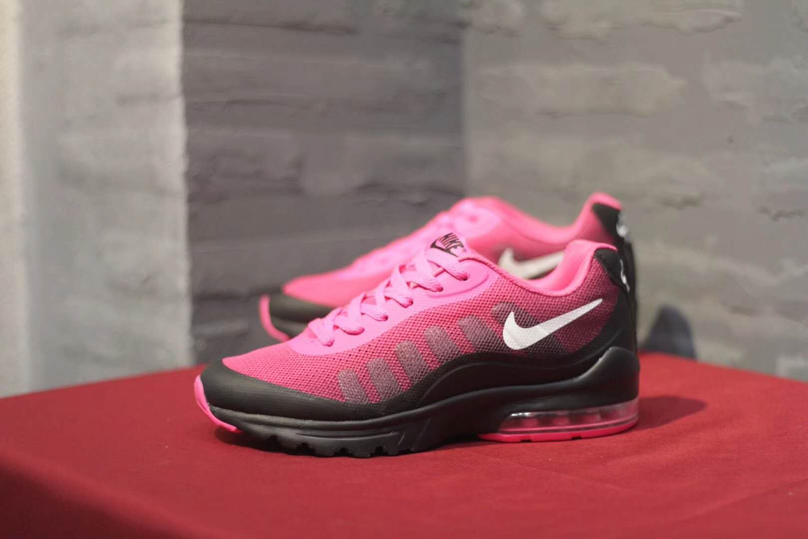 nike air max invigor print womens